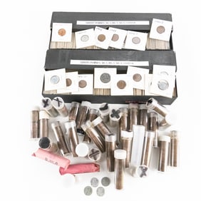 (33)Rolls of Mixed Wheat Cents & 200 Carded Wheats