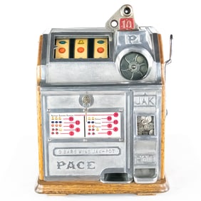Coin Op 10 cent "Pace" Bantam Slot Machine