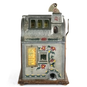 Coin Op Mills 5 Cent Poinsettia Slot Machine