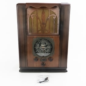 Vintage Zenith 6-S-27 Tabletop Tube Radio