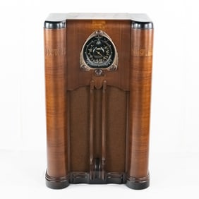 Vintage Zenith 9-S-262 Console Tube Radio