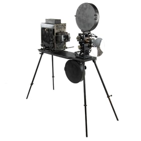 Early 1900s "Royal" Hand Crank Movie Projector