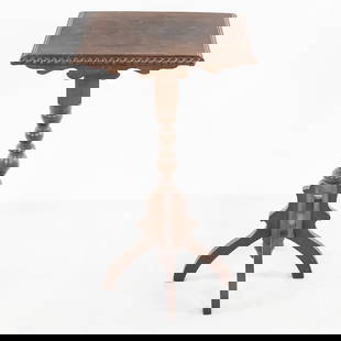 Small Victorian Burl Top End Table: Nice, sturdy, Victorian Eastlake end table in original finish. Nice beaded table top edge, ornate center post. Overall good condition with top showing some normal wear. Please see photos. 29 1/2" x hi