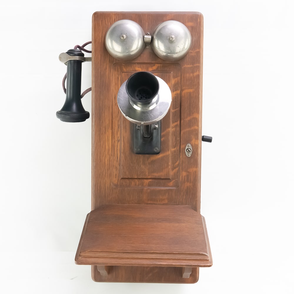 Oak Western Electric Wall Telephone (1 of 16)