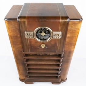 Vintage Zenith 10-S-464 Console Tube Radio