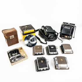 Camera Body & 6 Camera Backs