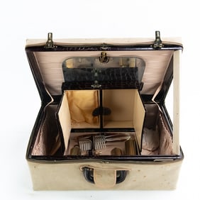 Shortrip 2 Pc. Leather Luggage Set