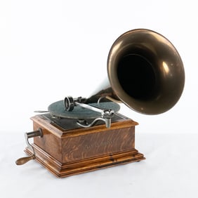 Zonophone Grand Front Mount Disc Horn Phonograph