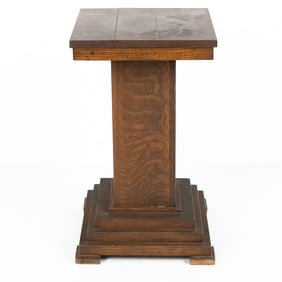 28" Oak Pedestal