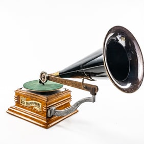 Columbia Type AK Disc Horn Phonograph