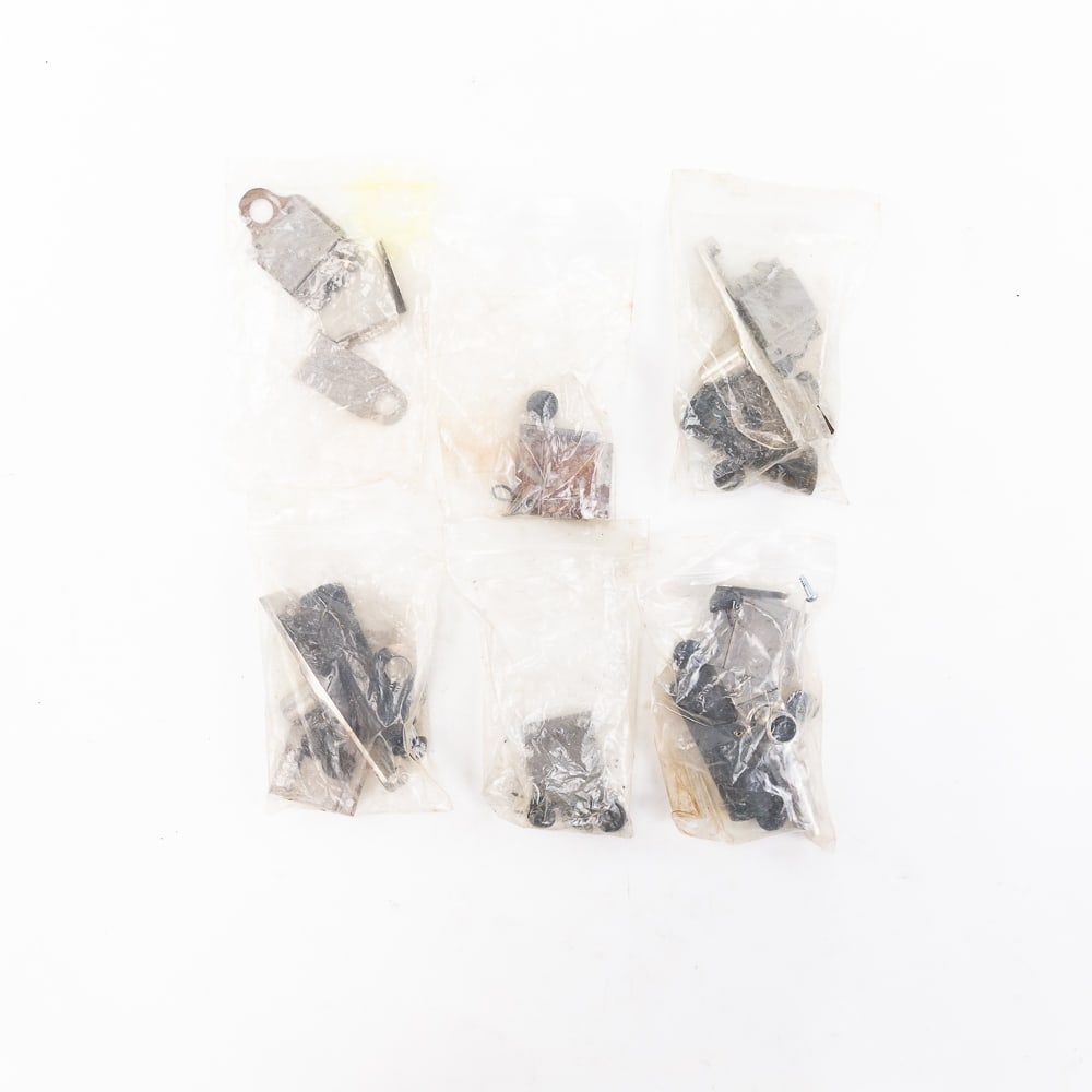 Edison Cyl Phono Reproduction Horn Support Hdware (1 of 7)