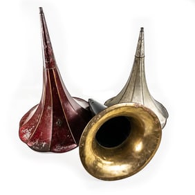 (3) Phonograph Horns