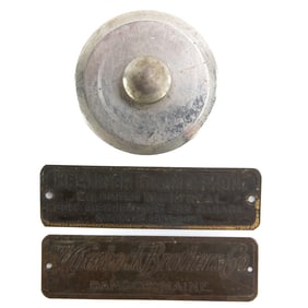 Victor Record Hold Down & Berliner Nameplate