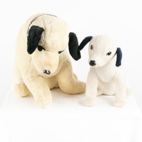 Pair of Stuffed Nippers