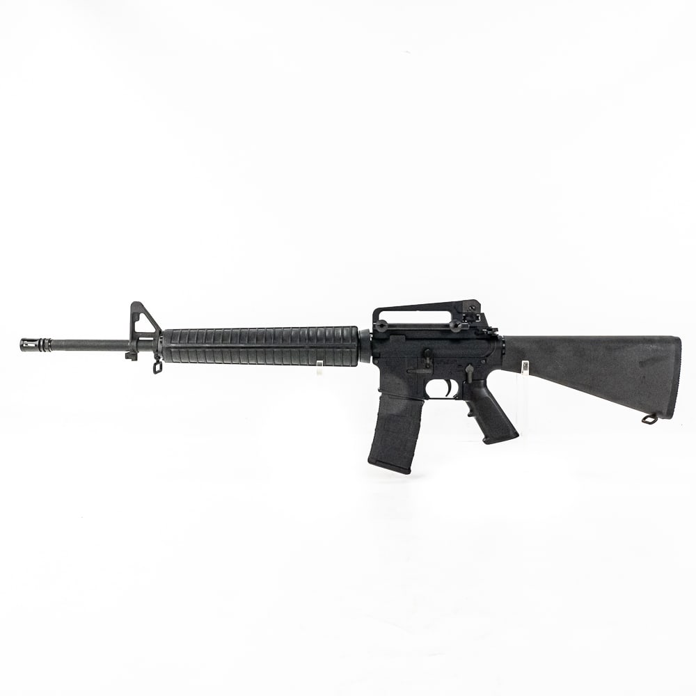 Stag Arms Stag-15 5.56 20" Rifle 84460: CANNOT SELL TO ILLINOIS RESIDENTS! Stag Arms Stag-15 5.56 20" Rifle in excellent condition with light handling marks. Removable carry handle. 1x Magpul P-Mag. S/N:84460