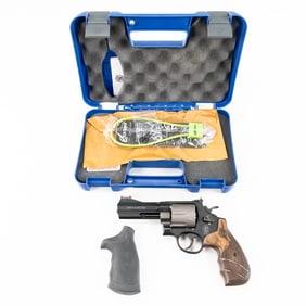 NEW! S&W 329PD .44mag 4" Revolver DRB2434
