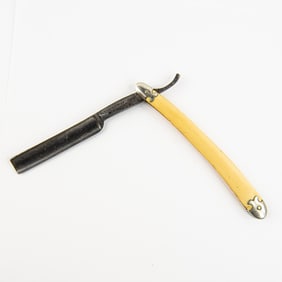 F. A. Clauberg New York Tonsorial Gem Razor