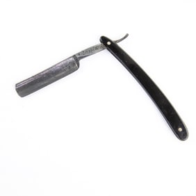 Unknown Mfg "Larkir." Straight Razor