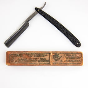 Shumate's 135 Straight Razor w/ Box