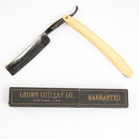 Crown Cutlery Co. Straight Razor w/ Orig. Box