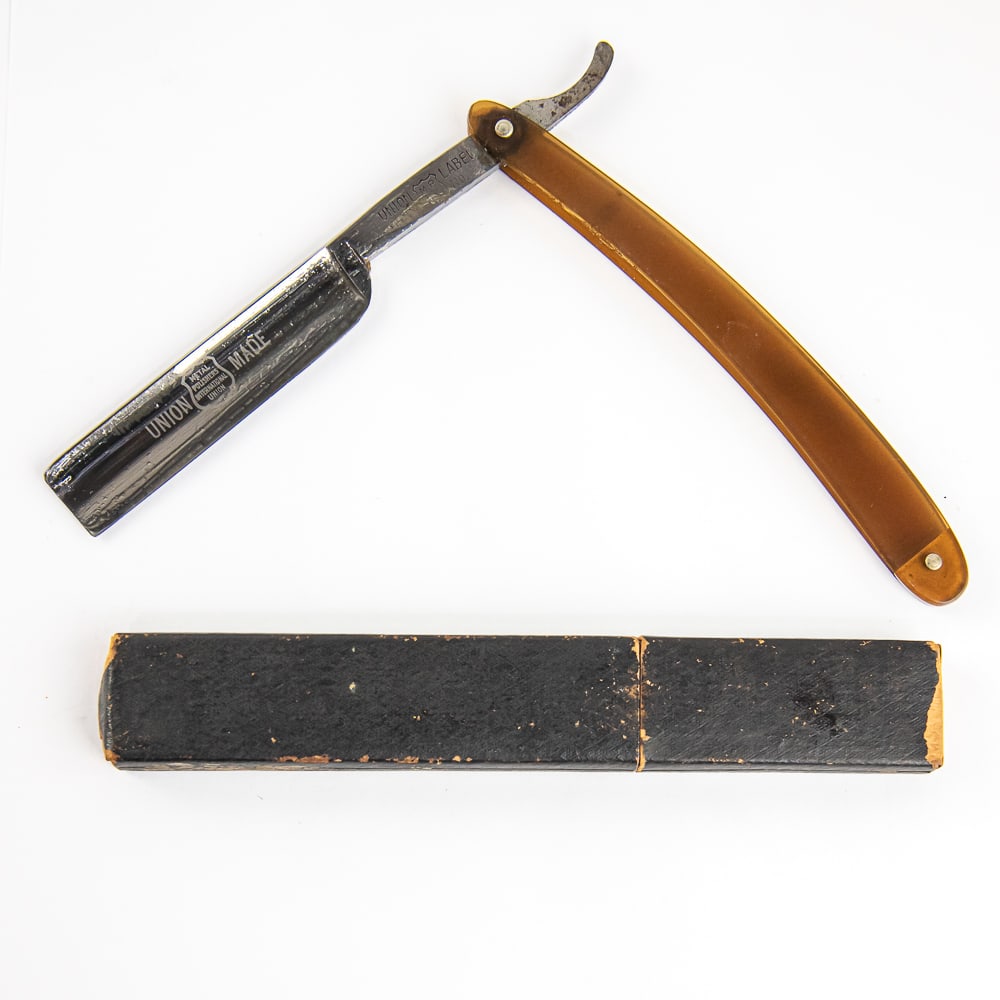 Metal Polishers International Union Razor w/ Box (1 of 5)