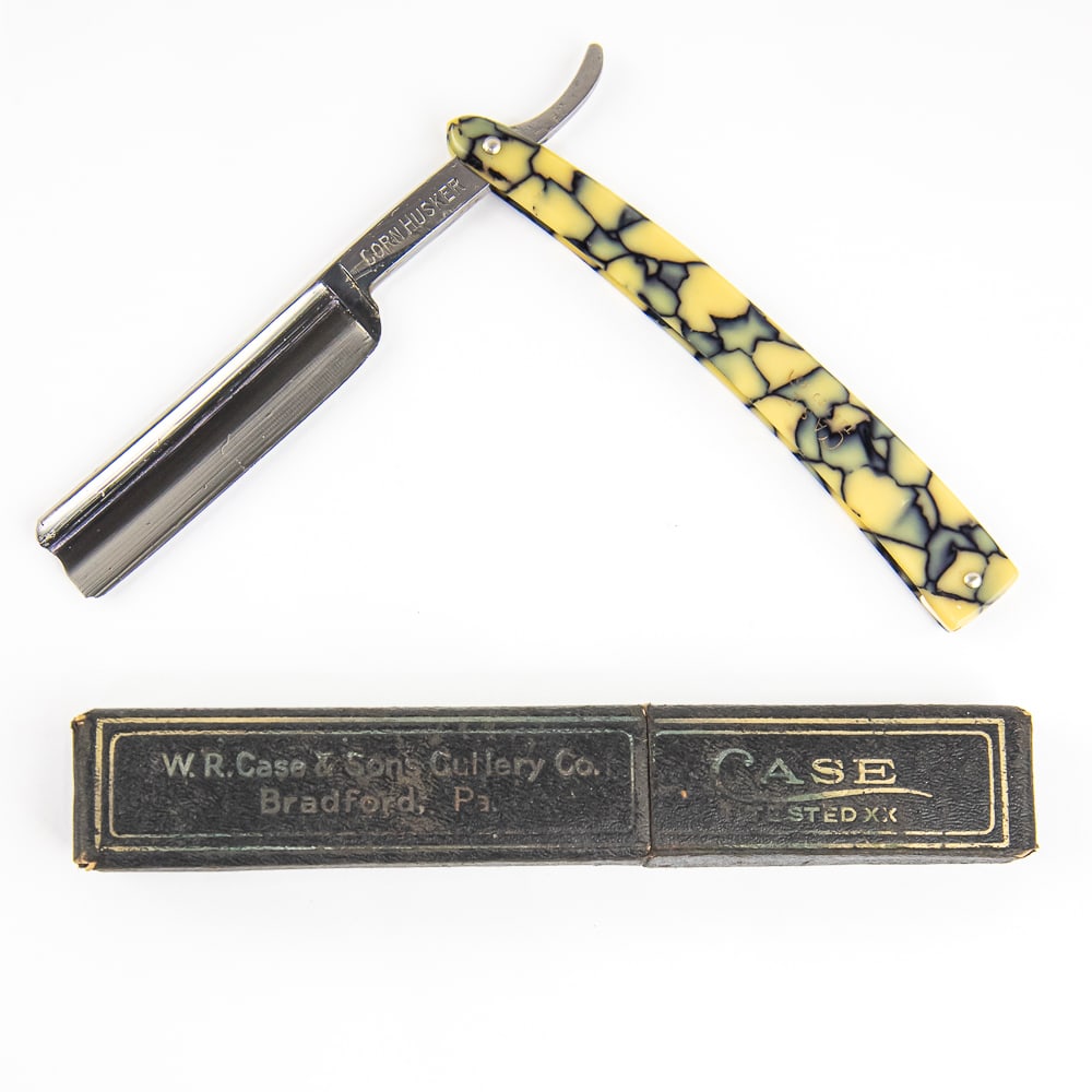 W. R. Case & Sons Corn Husker Razor w/ Orig. Box (1 of 5)