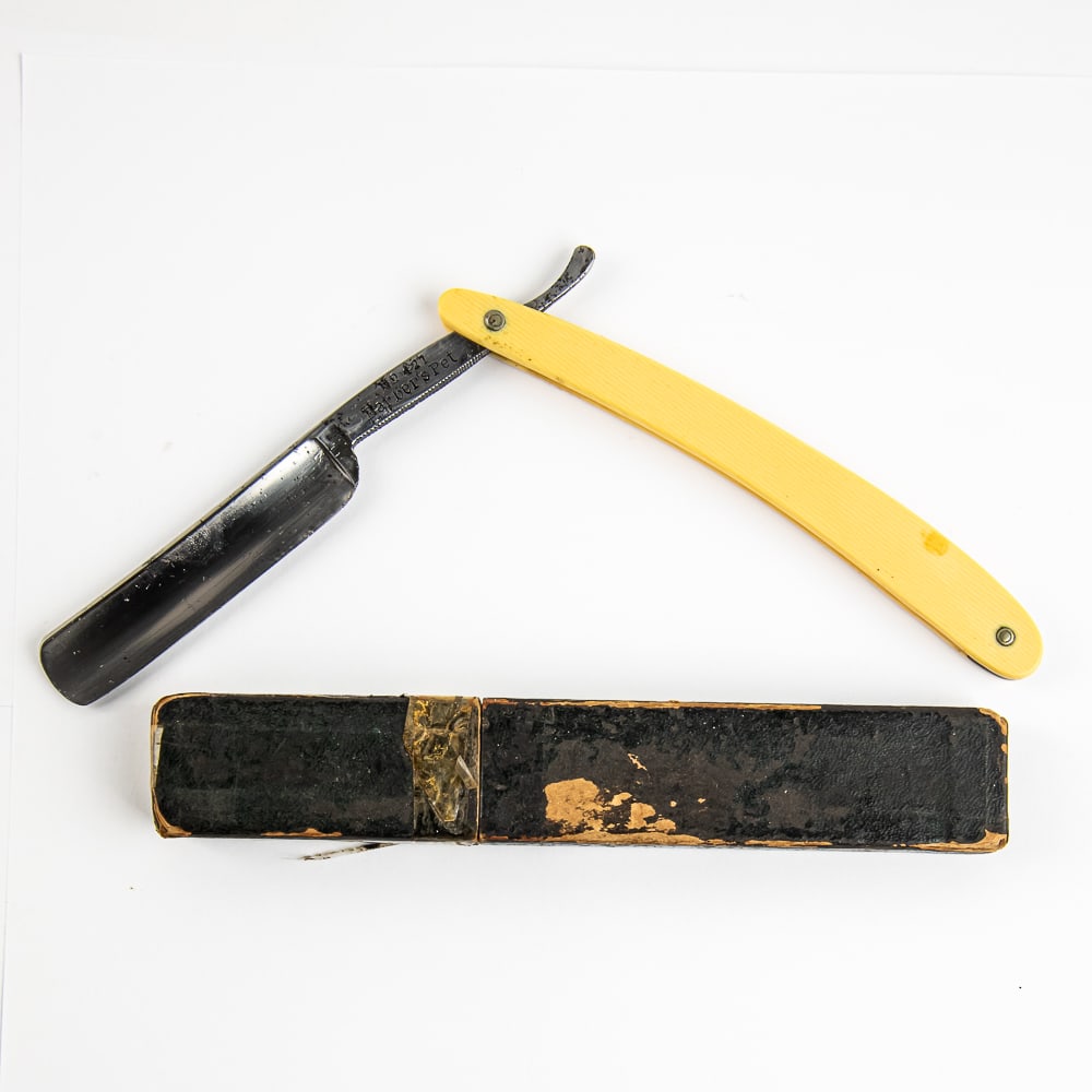 Simmons Hdwe Co. No 421 Barbers Pet w/ Unorig. Box (1 of 5)