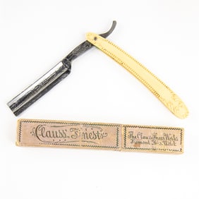 Clauss 8302 Razor w/ Orig. Box