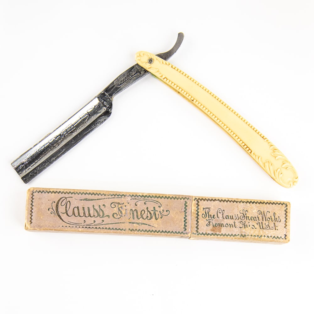 Clauss 8302 Razor w/ Orig. Box (1 of 5)