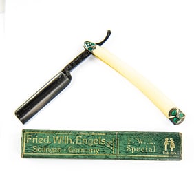 F.W. Engels F.W.E. Special Razor w/ Orig. Box