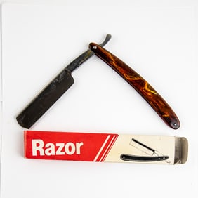 Pakistan Straight Razor w/ Orig. Box