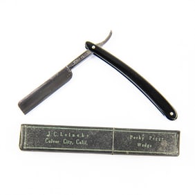 J. C. Leineke Perky Peggy Razor w/ Orig. Box