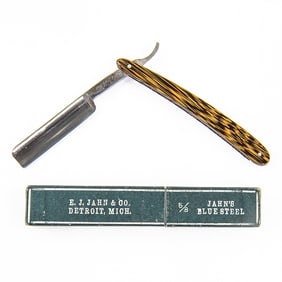 E. J. Jahn & Co Silk Edge Razor w/ Orig. Box