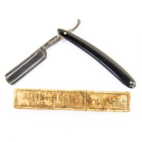 Clauss Razor w/ Box
