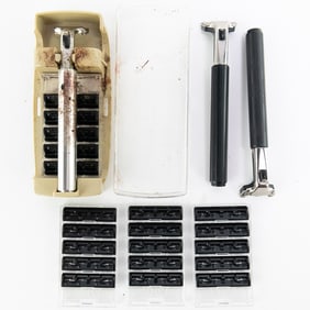 (6) Gillette Atra Razors and Blades