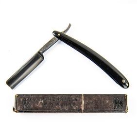 J. A. Henckels Platinum 401 Razor w/ Unorig Box
