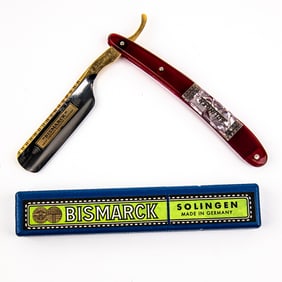 Bismarck 2 Razor w/ Original Box