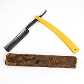 Griffon 60 Straight Razor w/ Unorig. Box