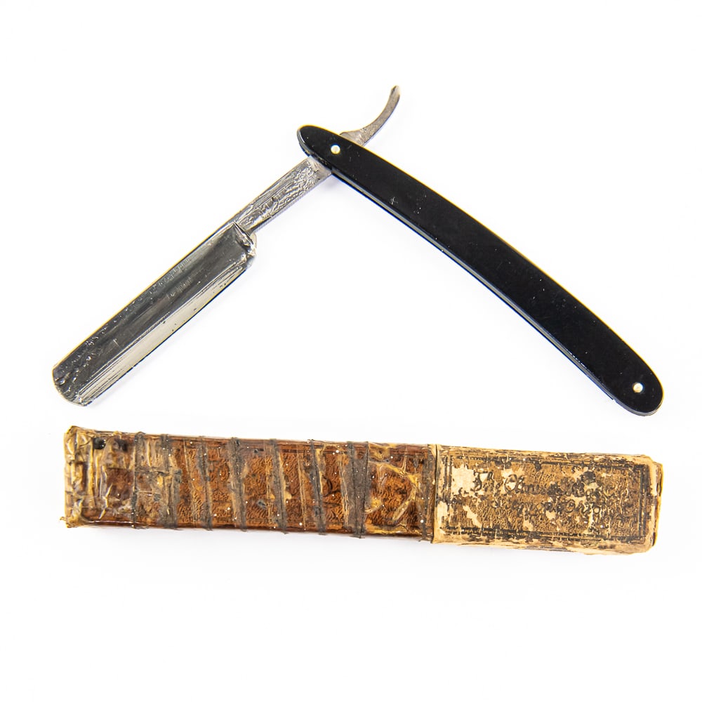 Blue Steel Straight Razor w/ Unorig. Box (1 of 3)