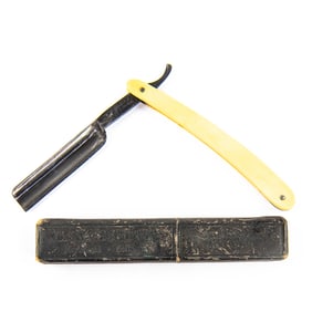 C. W. Schuddig 1178 Razor w/ Orig. Box