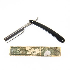 Geneva Cutlery Inc Razor w/ Orig. Box