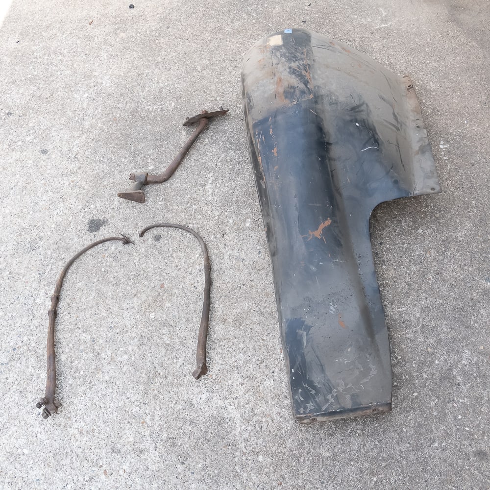 1928-29 Ford Model A Front Fender: Due to the size/weight/fragility of this item, it will require a pick up or customer-arranged 3rd-party shipping. We will connect you with reputable transport companies after the auction. Original use