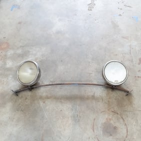 1930-31 Ford Model A Headlight Bar With Lights