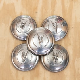 5 1932 Ford Hub Caps