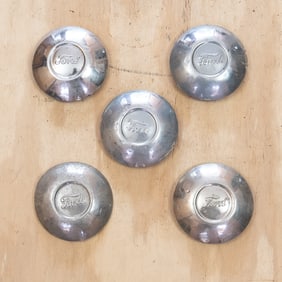 1930-31 Ford Model A Hub Caps (5)
