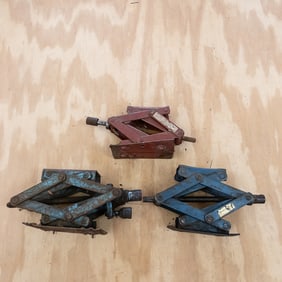 3 Automobile Jacks