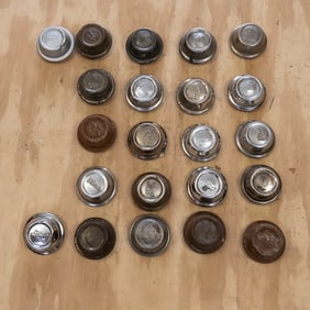 1928-29 Ford Model A Hub Caps (22)