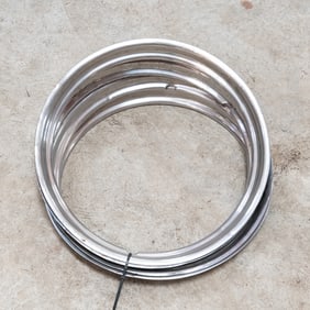 Early Ford V8 Beauty Rings