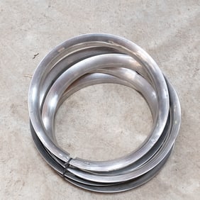 Early Ford V8 Beauty Rings