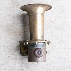 Rare E.A. Labs Automobile Klaxon Horn